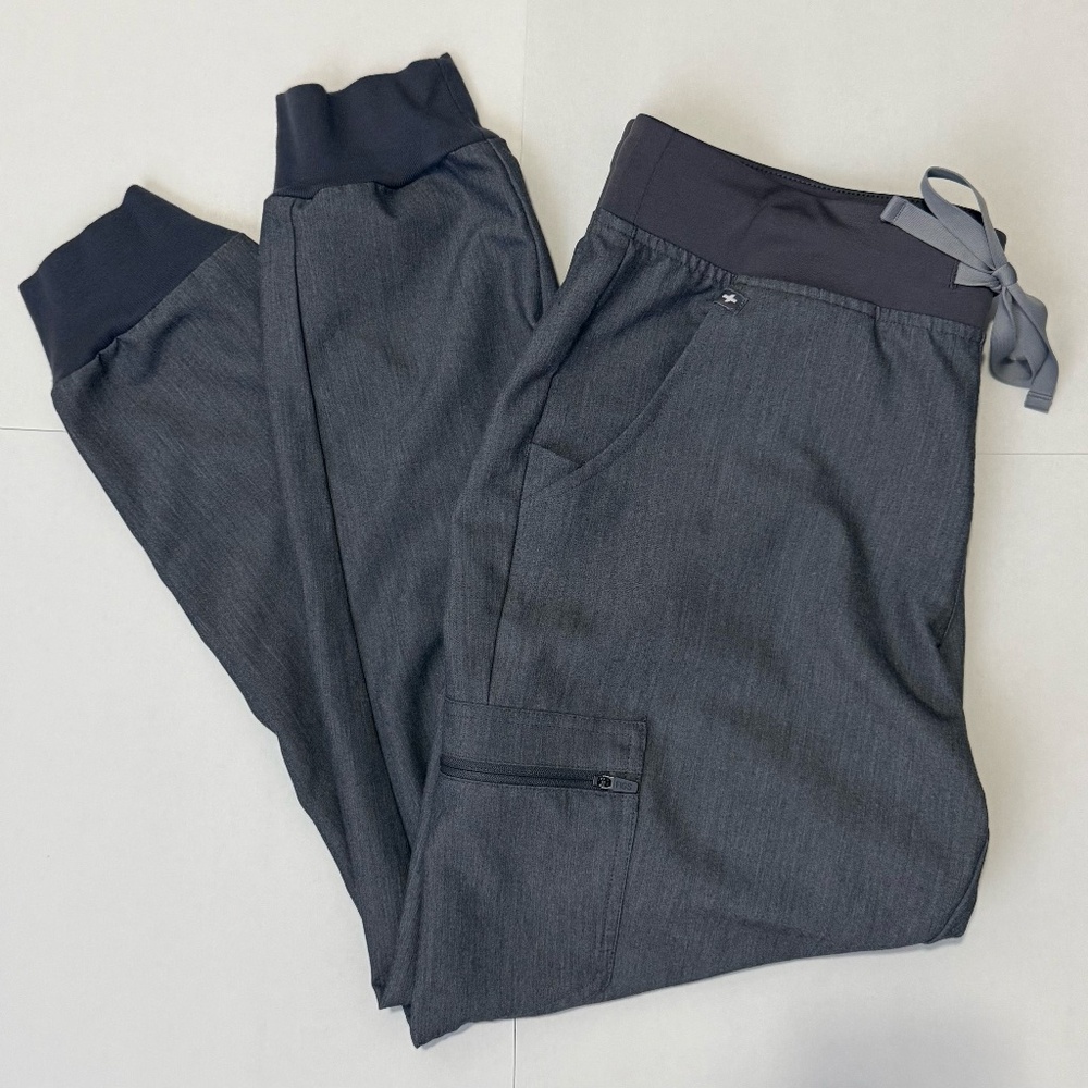 Figs Zamora jogger scrub pants graphite